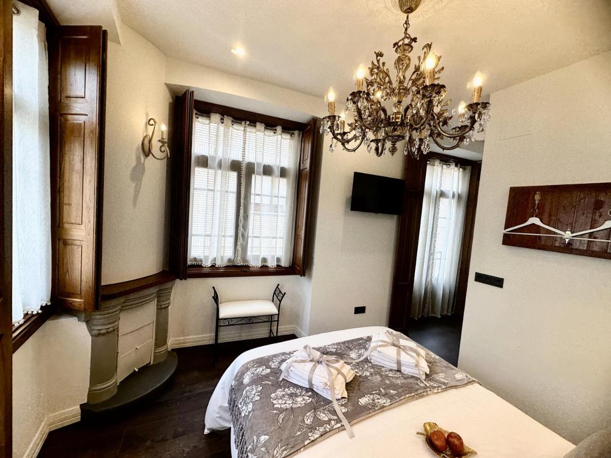 Claren'S Boutique Rooms Cangas De Narcea Zewnętrze zdjęcie