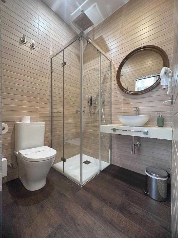 Claren'S Boutique Rooms Cangas De Narcea Zewnętrze zdjęcie