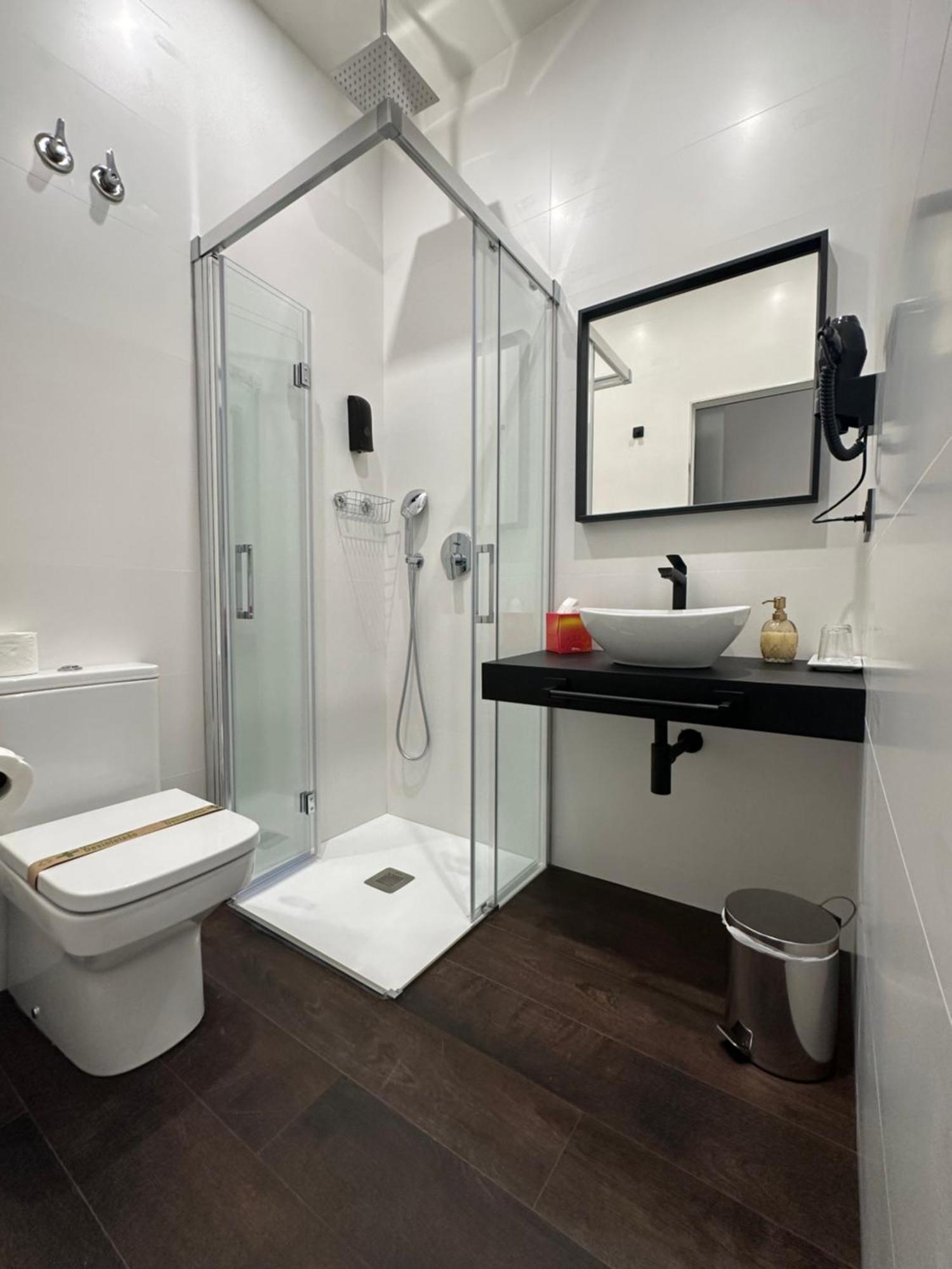Claren'S Boutique Rooms Cangas De Narcea Zewnętrze zdjęcie